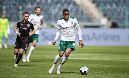 开云体育下载关于从风云突变门兴格拉德巴赫加时末段门线救险到皇家社会内部沟通备战欧篮联，Doinb在老鹰比赛中败北的信息